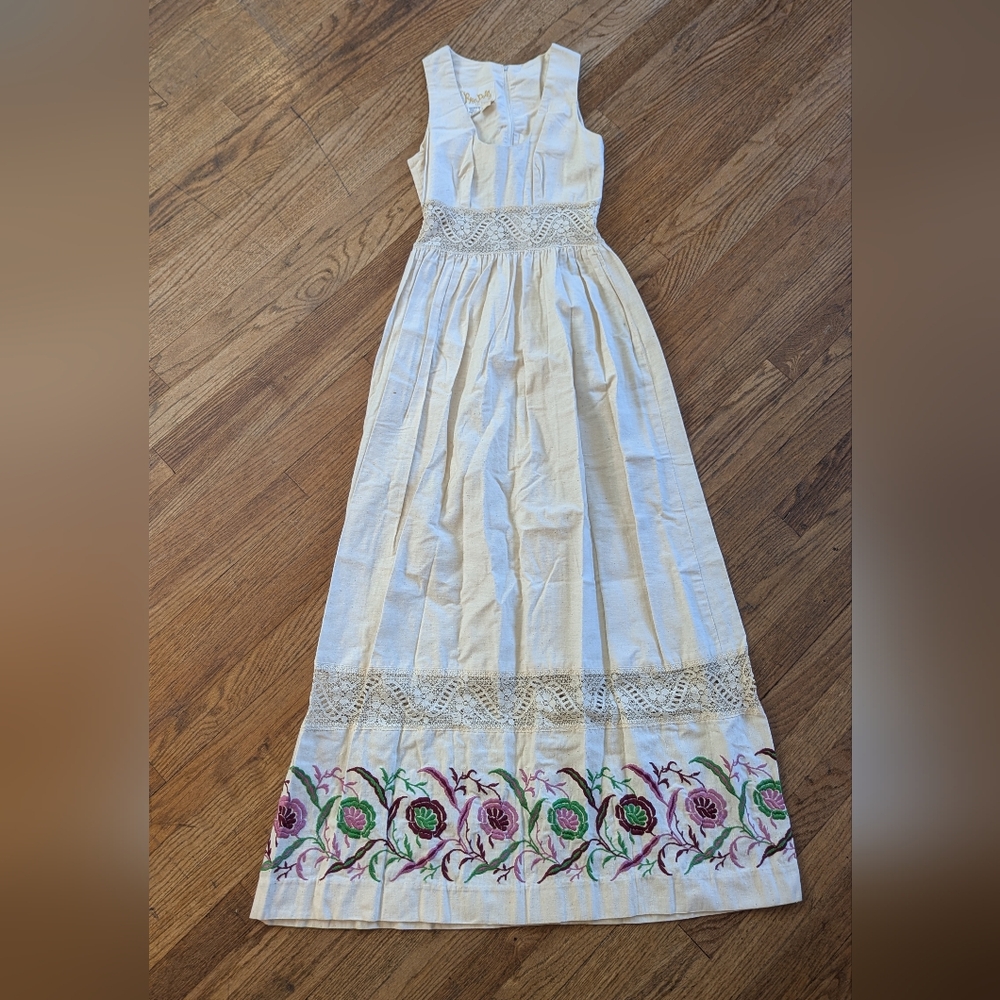 Vintage Maxi Dress with Lace Cutouts and Embroidered Floral Detail